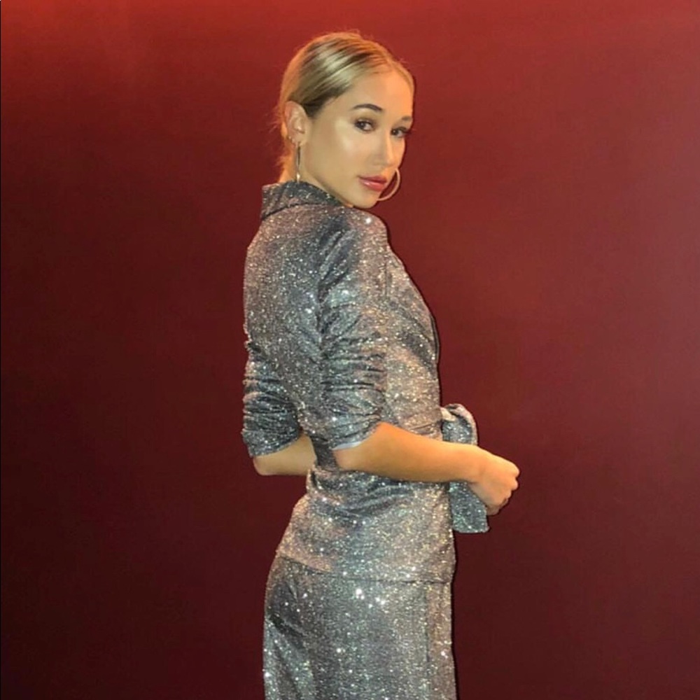 PRETTY LITTLE THING x Hailey Baldwin pantsuit